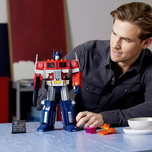 10302 LEGO® ICONS™ Optimus prime 10302 LEGO® ICONS™ Optimus prime