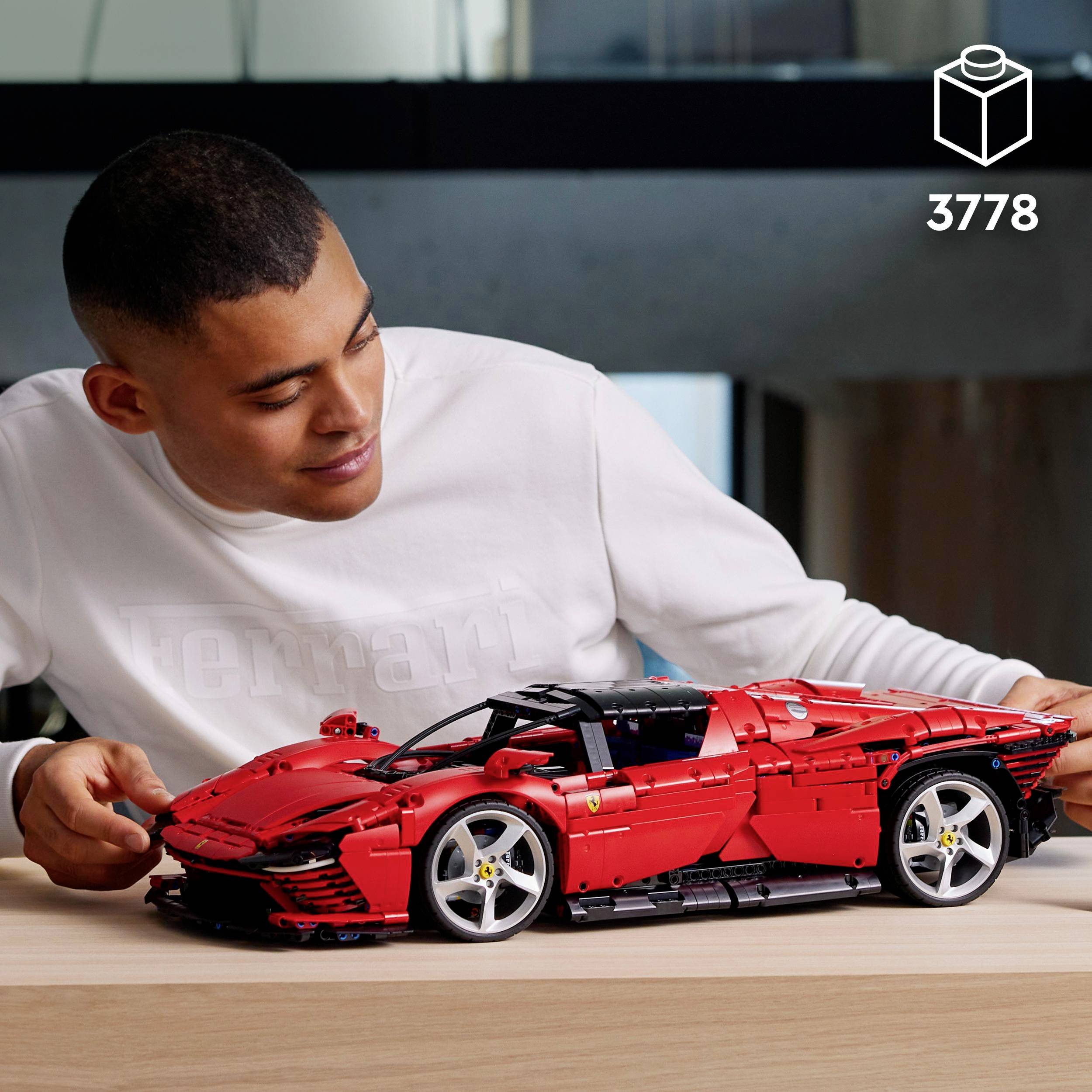 42143 LEGO® TECHNIC Ferrari Daytona SP3