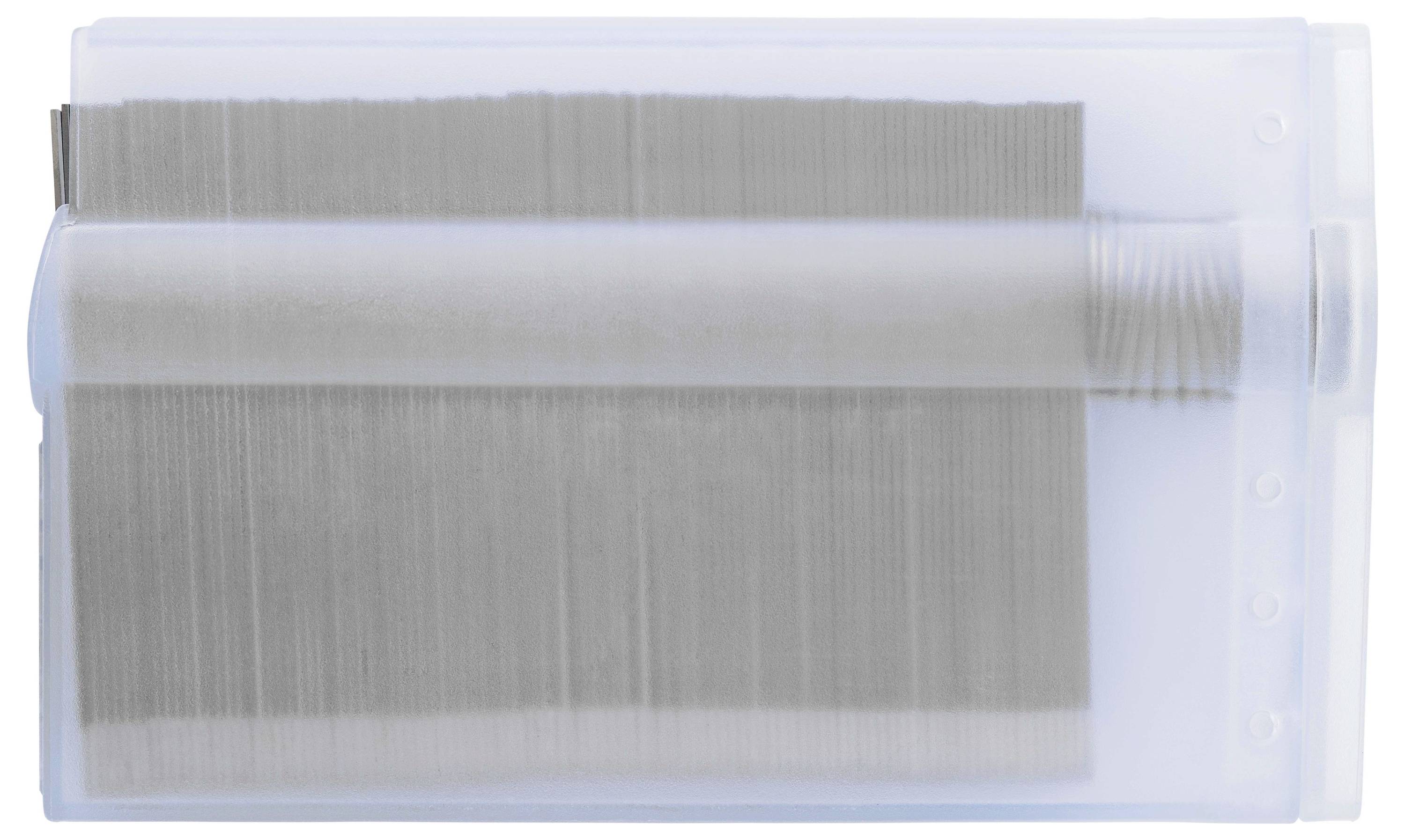 Une poignée en plastique transparent tient des stylos gris fins, disposés de manière uniforme et parallèle afin de capturer une forme.