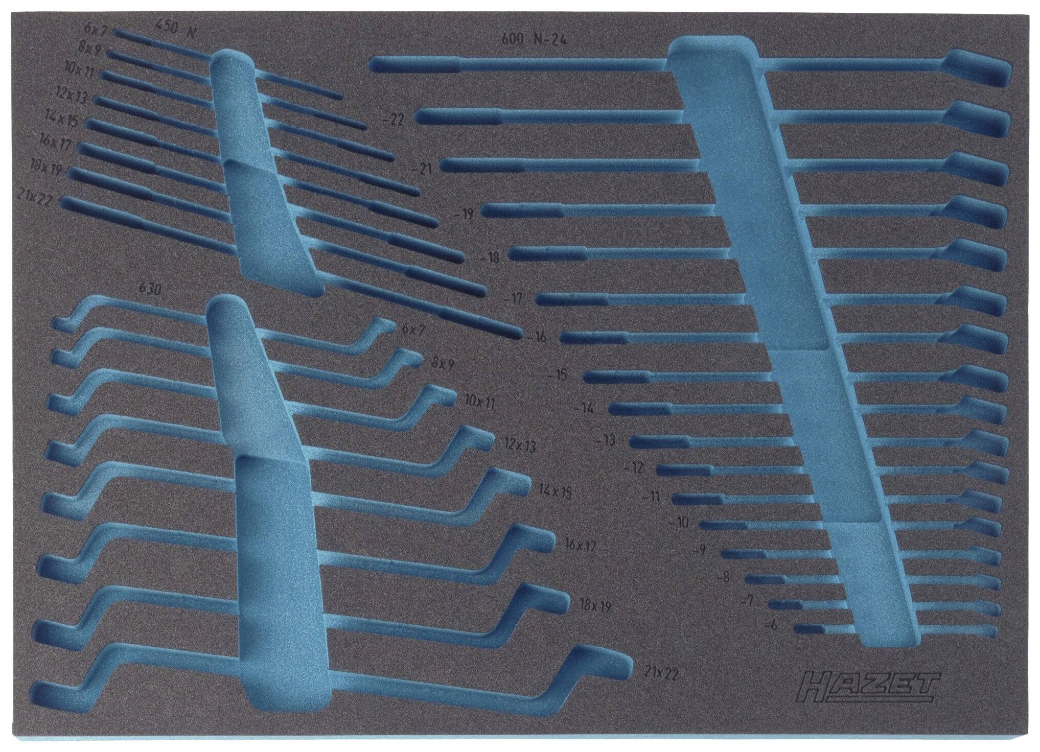 Garniture en mousse avec découpes pour diverses clés polygonales. Nom de marque 'Hazet' dans le coin inférieur droit.