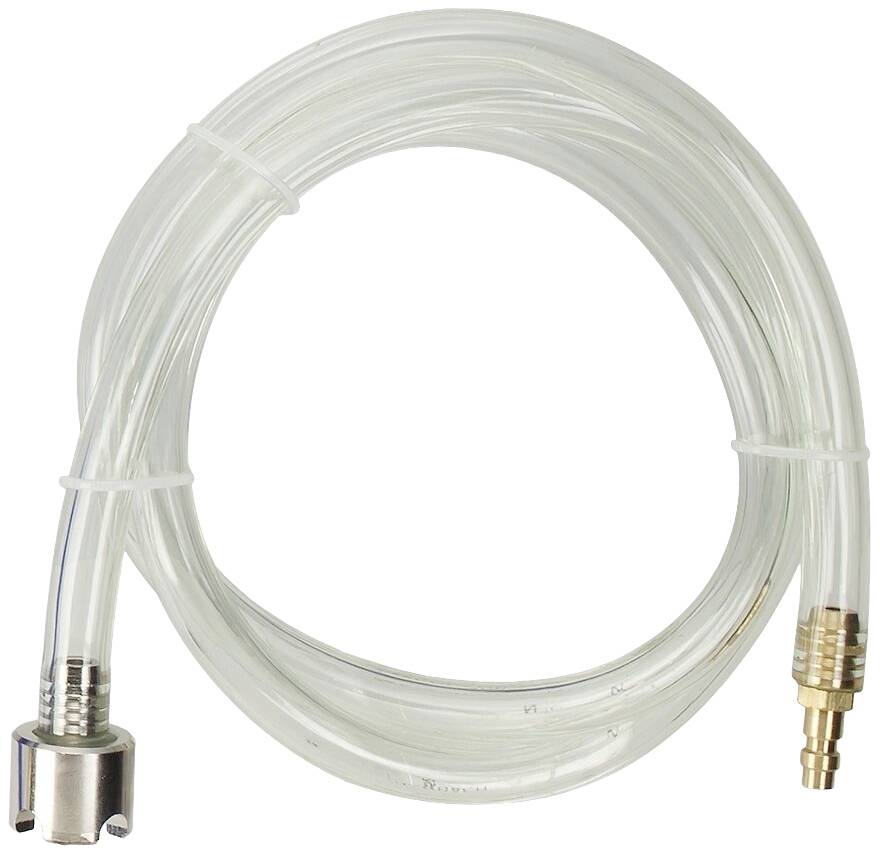 Un tuyau en plastique transparent avec des raccords métalliques aux deux extrémités, utilisé pour le transport de liquides.