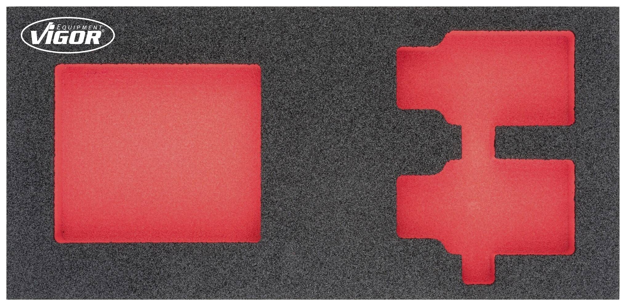 Garniture en mousse rouge avec deux découpes différentes, à gauche rectangulaire, à droite de forme complexe, suggérant un rangement pour outils.