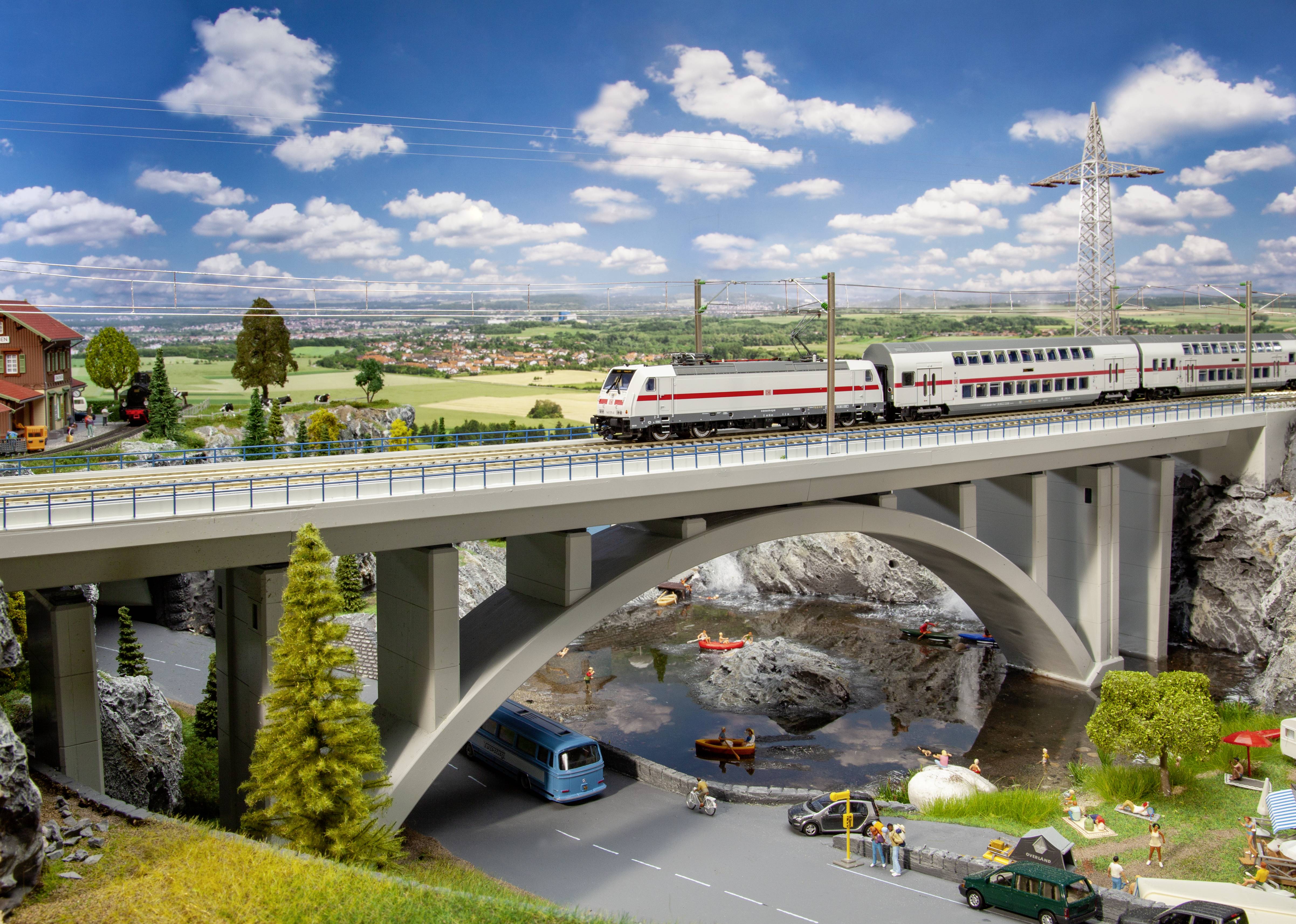 Faller 120505 H0 Pont en arc 2 voies (L x l x H) 1015 x 137 x 217 mm