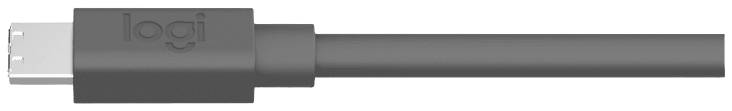 Un câble de charge gris avec un port USB sur lequel le logo 'logi' est visible.