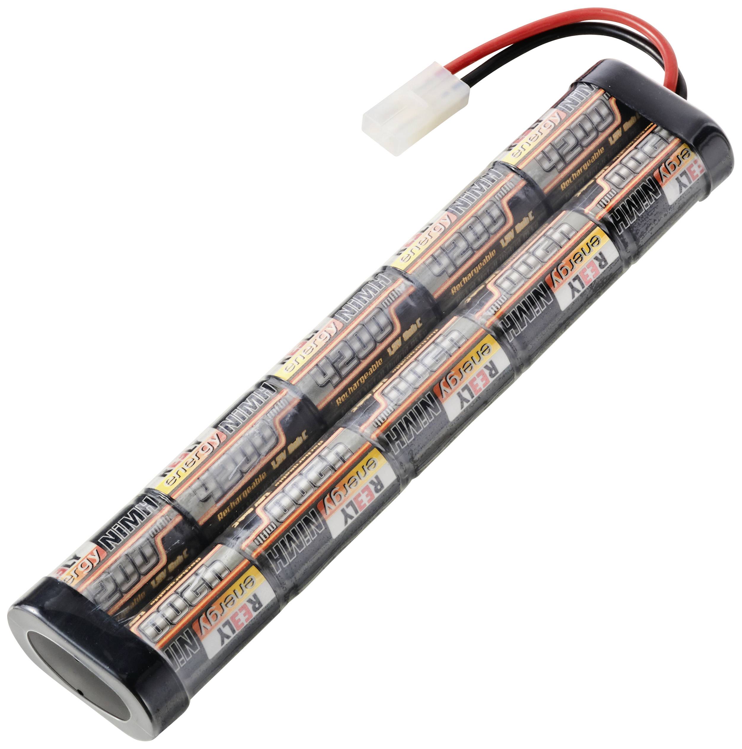 Pack de batterie long et rectangulaire avec des cellules connectées et un câble de raccordement.