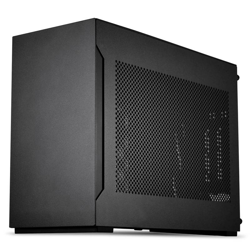 Boîtier d'ordinateur noir avec paroi latérale perforée pour la ventilation. Design minimaliste, sans éléments de marque ou de logo visibles.