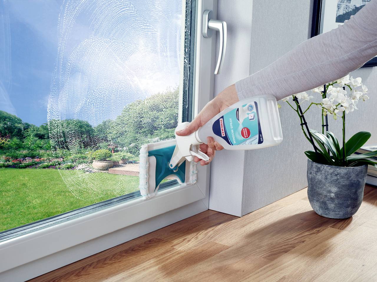 Leifheit Nemo+SprayClean Nettoyeur vitres blanc