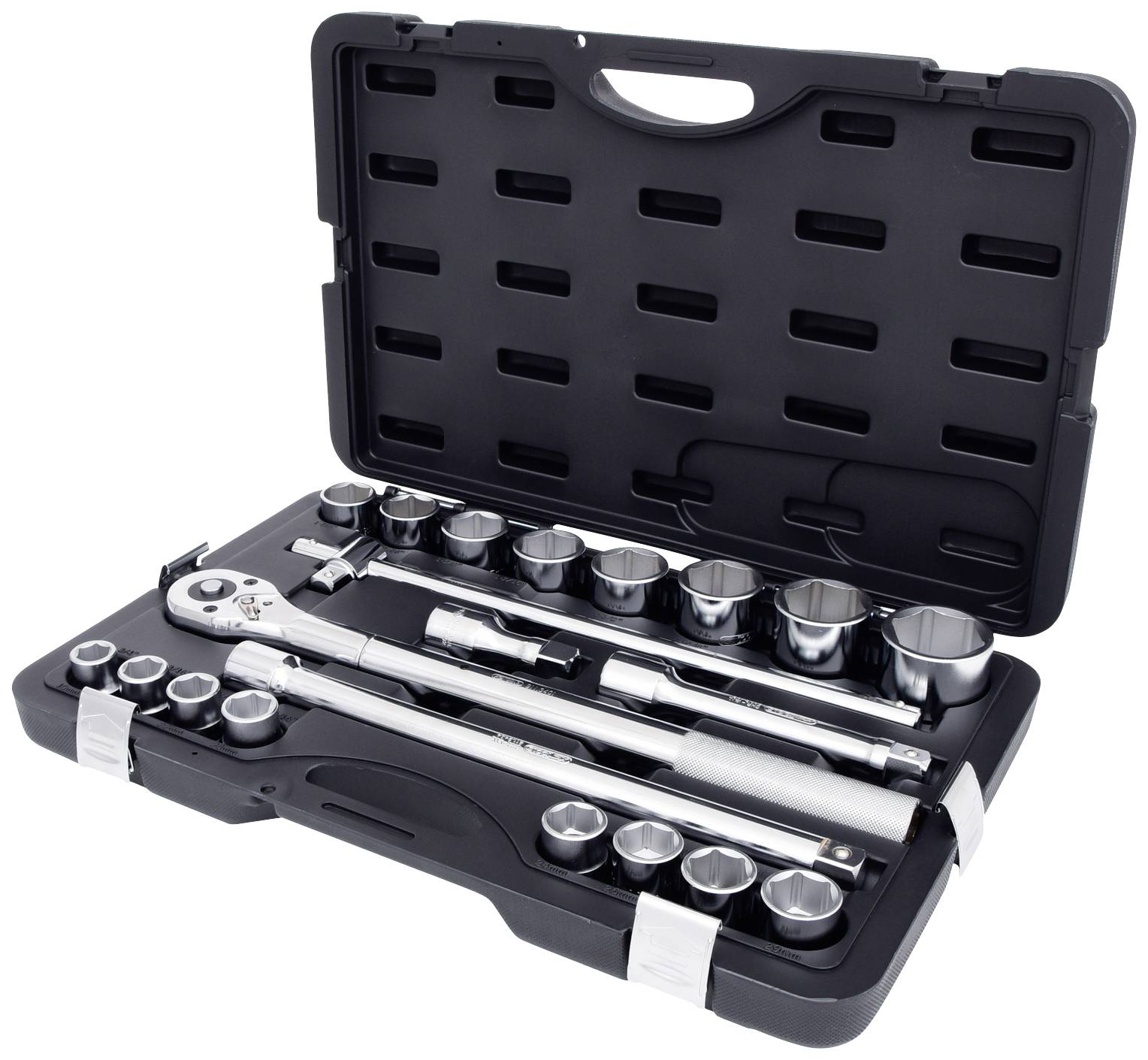 Une boîte à outils ouverte contenant différentes clés à douille et une clé à cliquet.