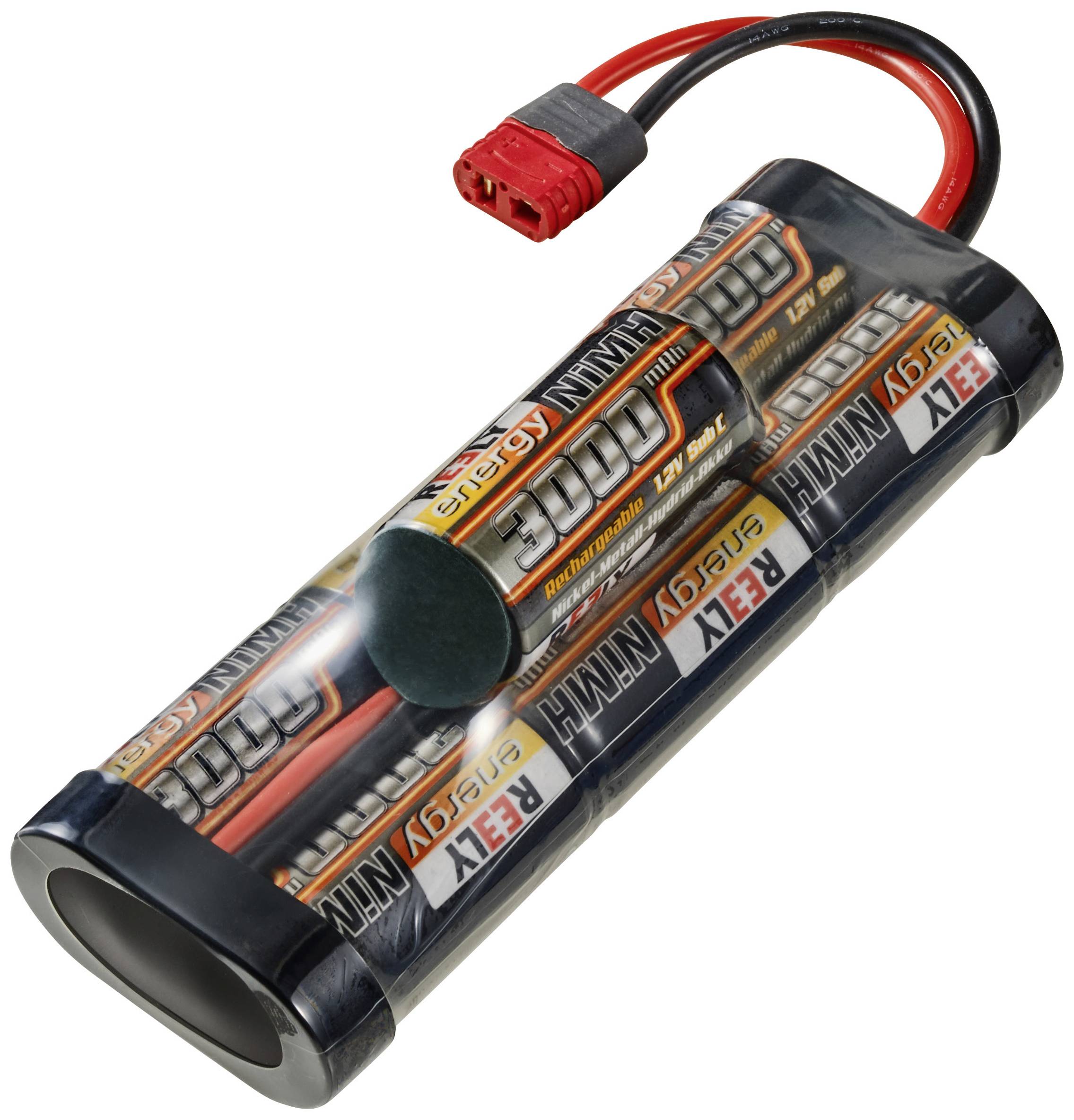 Pack de batteries avec plusieurs piles AA et une fiche standard rouge, utilisée pour les véhicules télécommandés ou des appareils similaires.