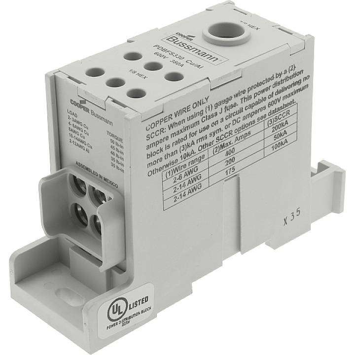Un boîtier de distribution électrique Bussmann certifié UL. Quatre connexions de câbles visibles, adapté jusqu'à 690 volts.
