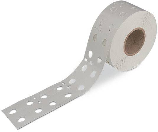 Bande de papier perforée sans fin, fréquemment utilisée dans les anciens ordinateurs et machines pour la saisie de données.
