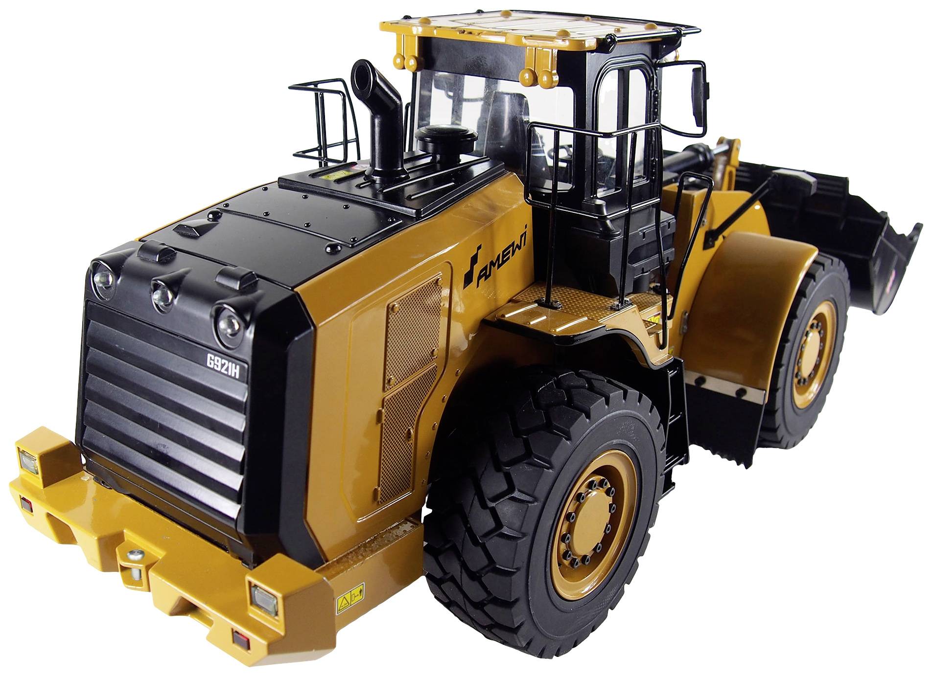 Un excavateur jaune et noir avec de grandes roues, un châssis robuste et une cabine grillagée, adapté aux travaux de construction lourds.