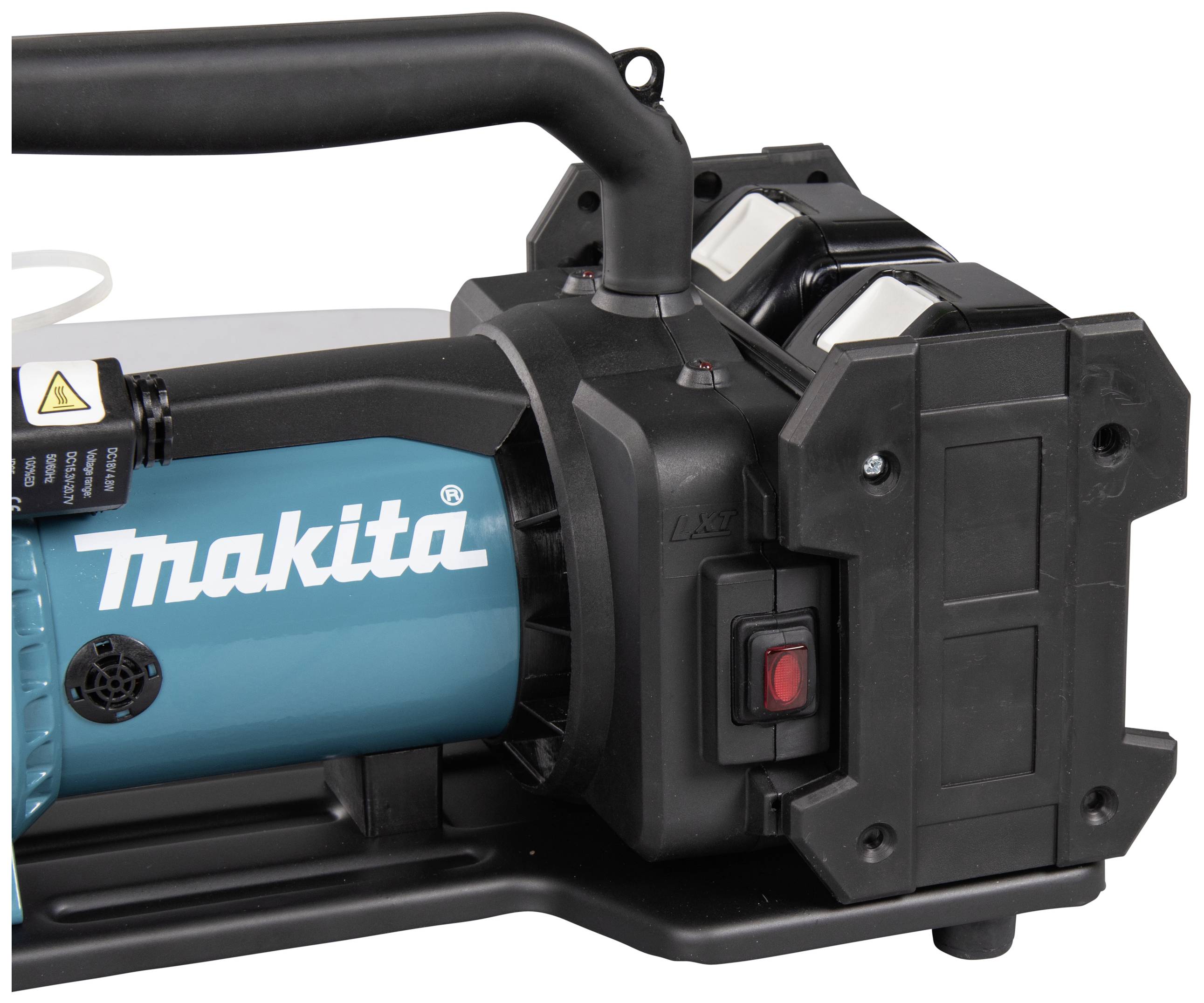 Appareil-outil Makita à batterie en gros plan avec interrupteur marche/arrêt rouge et deux voyants de charge montrant les connexions de batterie.