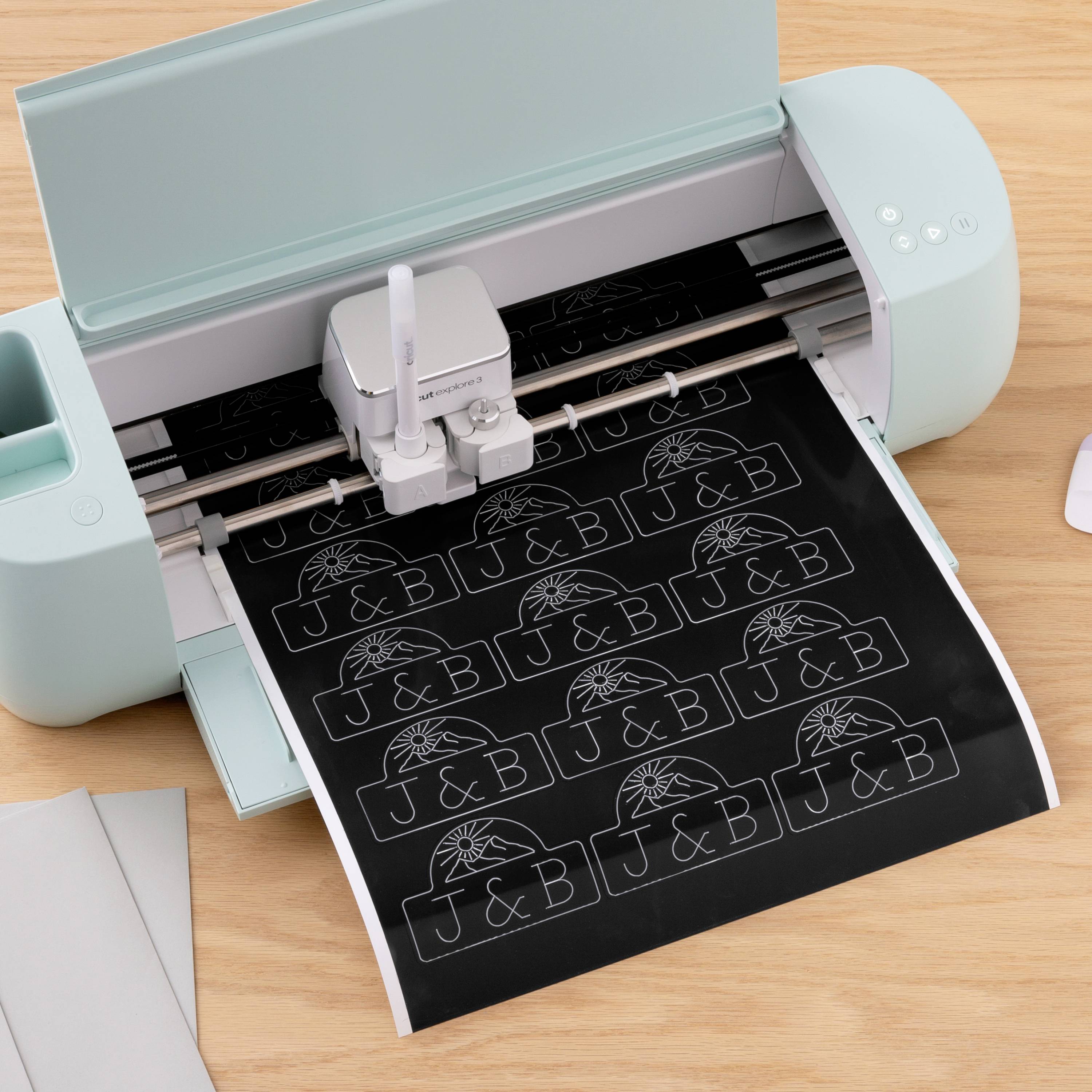 Cricut Smart Vinyl™ Permanent Film noir