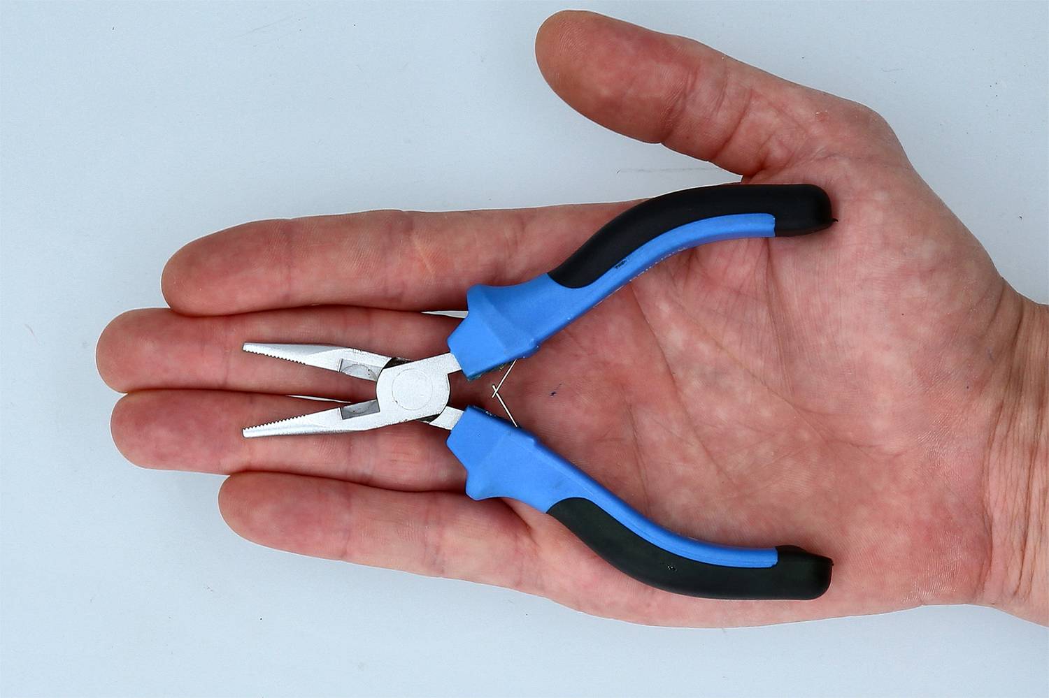 Brilliant Tools BT067603 Pince plate à becs ronds