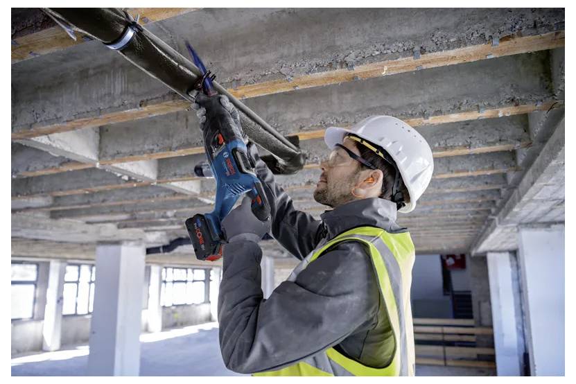 Bosch Professional GSA 18V-28 Scie sabre sans fil 06016C0001 brushless, sans batterie 18 V