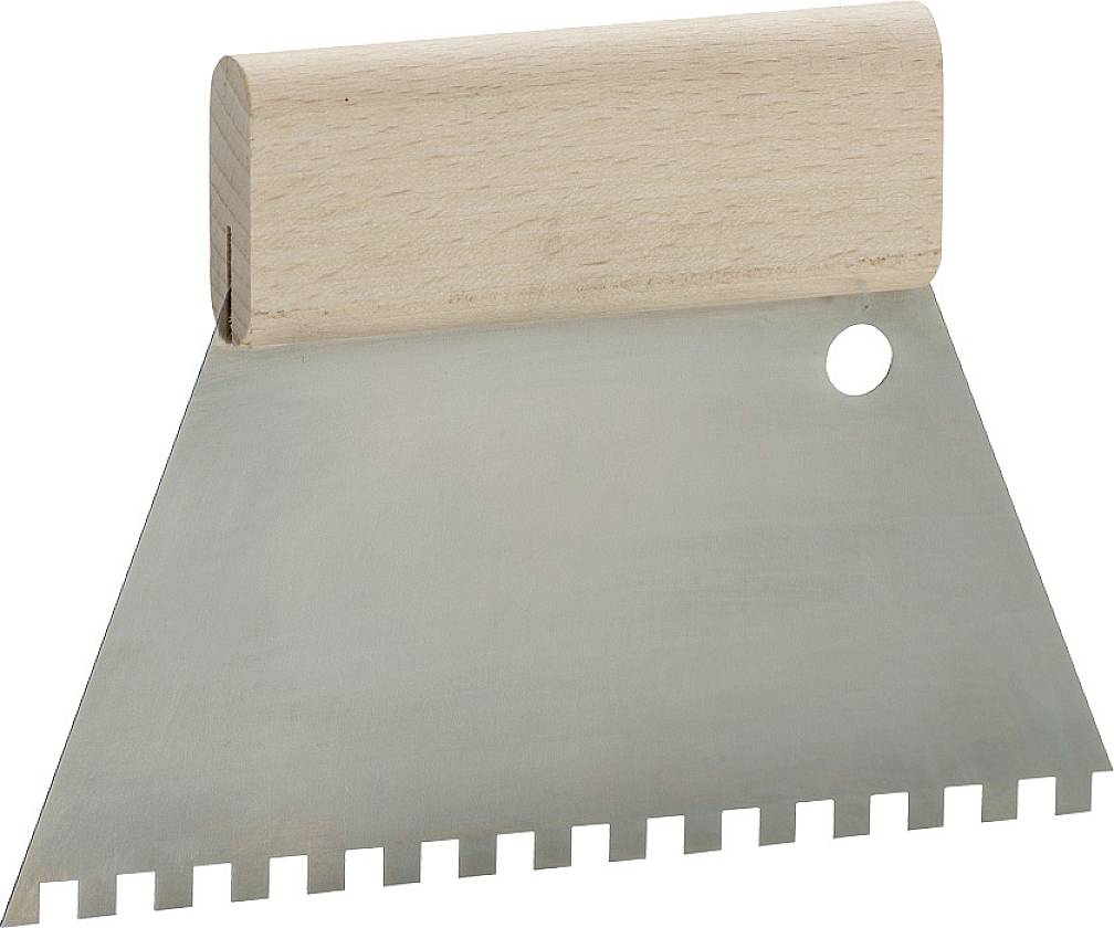 Une spatule à carrelage avec un manche en bois et un bord métallique dentelé, idéale pour la pose de carreaux avec une répartition uniforme de la colle.