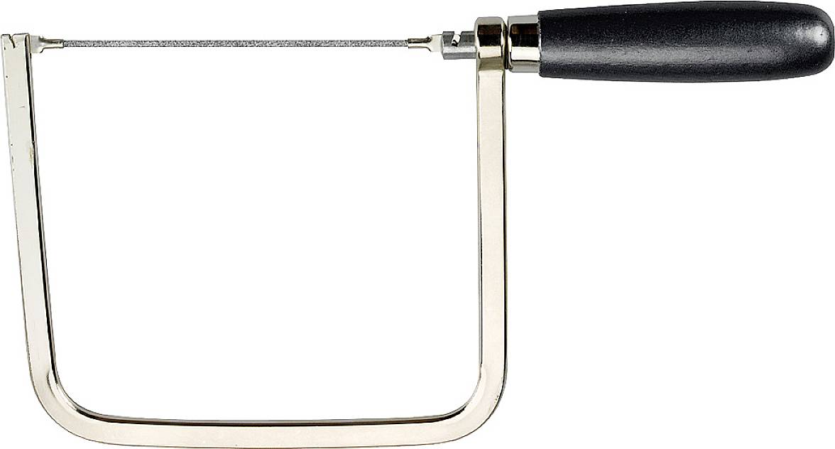 Scie à métaux avec poignée antidérapante noire et lame étroite, adaptée pour des coupes fines dans le métal ou les matériaux fins.