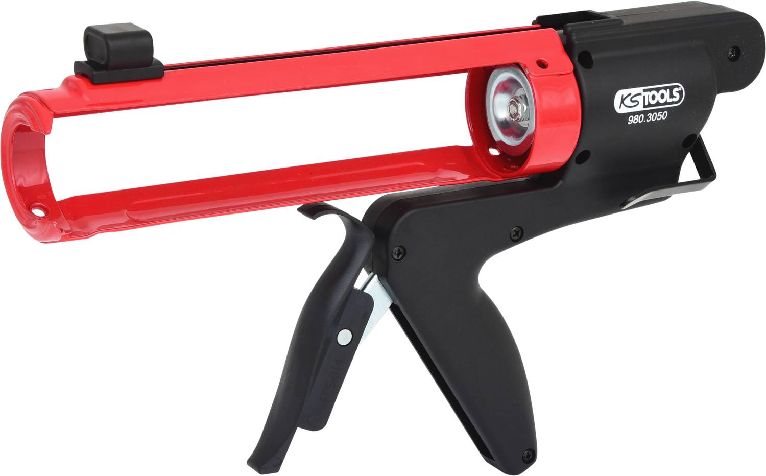 Un pistolet à cartouche rouge avec des poignées noires et un support noir, utilisé pour l'application de produits d'étanchéité ou de colles.