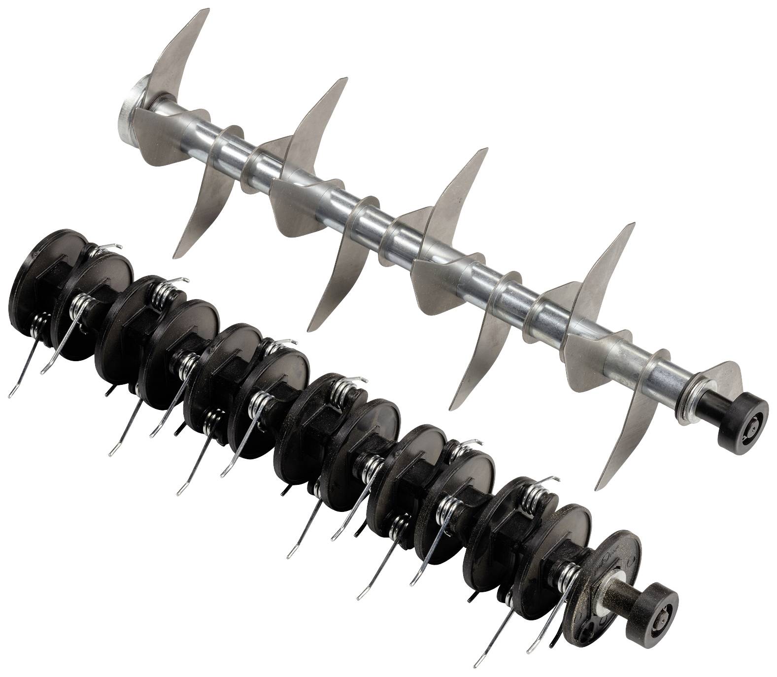 Deux outils de jardinage pour un scarificateur : en haut, un rouleau en acier avec des lames, en bas, un rouleau avec des disques et des dents à ressort.