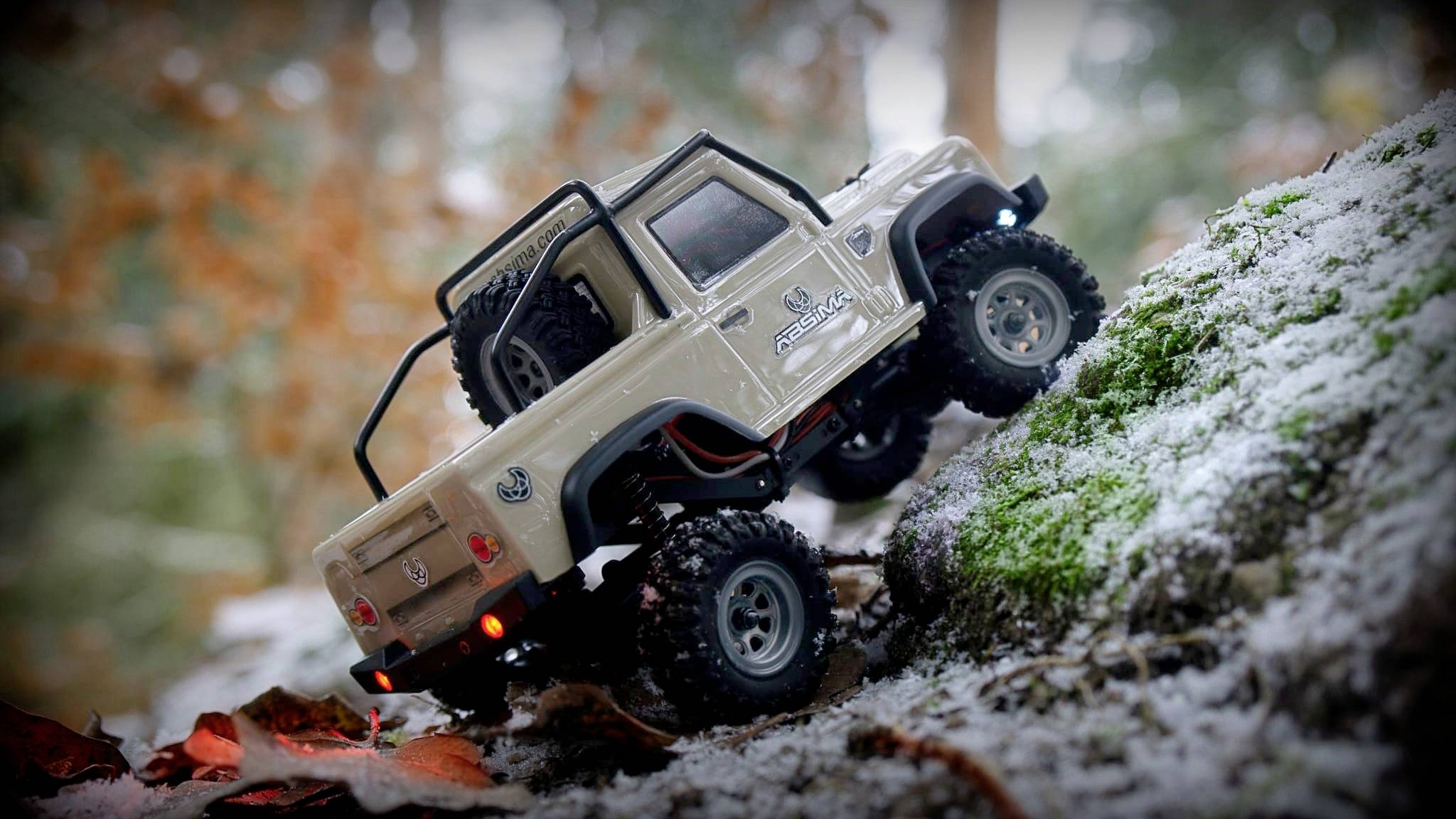 Absima Early Stage Micro Crawler brushed 1:24 Auto RC électrique Crawler 4 roues motrices (4WD) prêt à fonctionner (RtR) 2,4 GHz