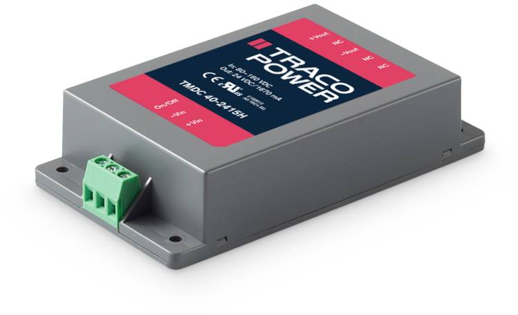 Appareil de conversion de courant gris avec étiquette rouge 'TRACO POWER', modèle TMDC 24015H, vue sur fond blanc.
