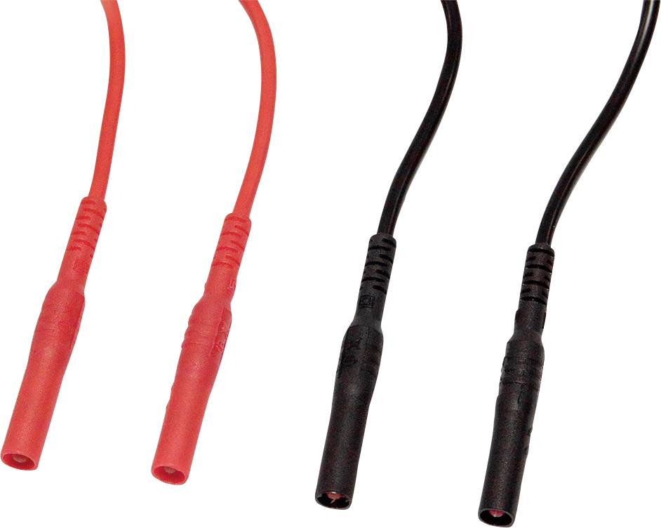Câbles de test rouges et noirs pour multimètres ou appareils de test électriques sur fond blanc.