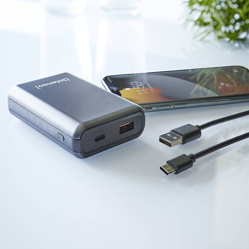 Intenso A10000 Powerbank (batterie supplémentaire) 10000 mAh Li-Ion USB-A, USB-C® noir