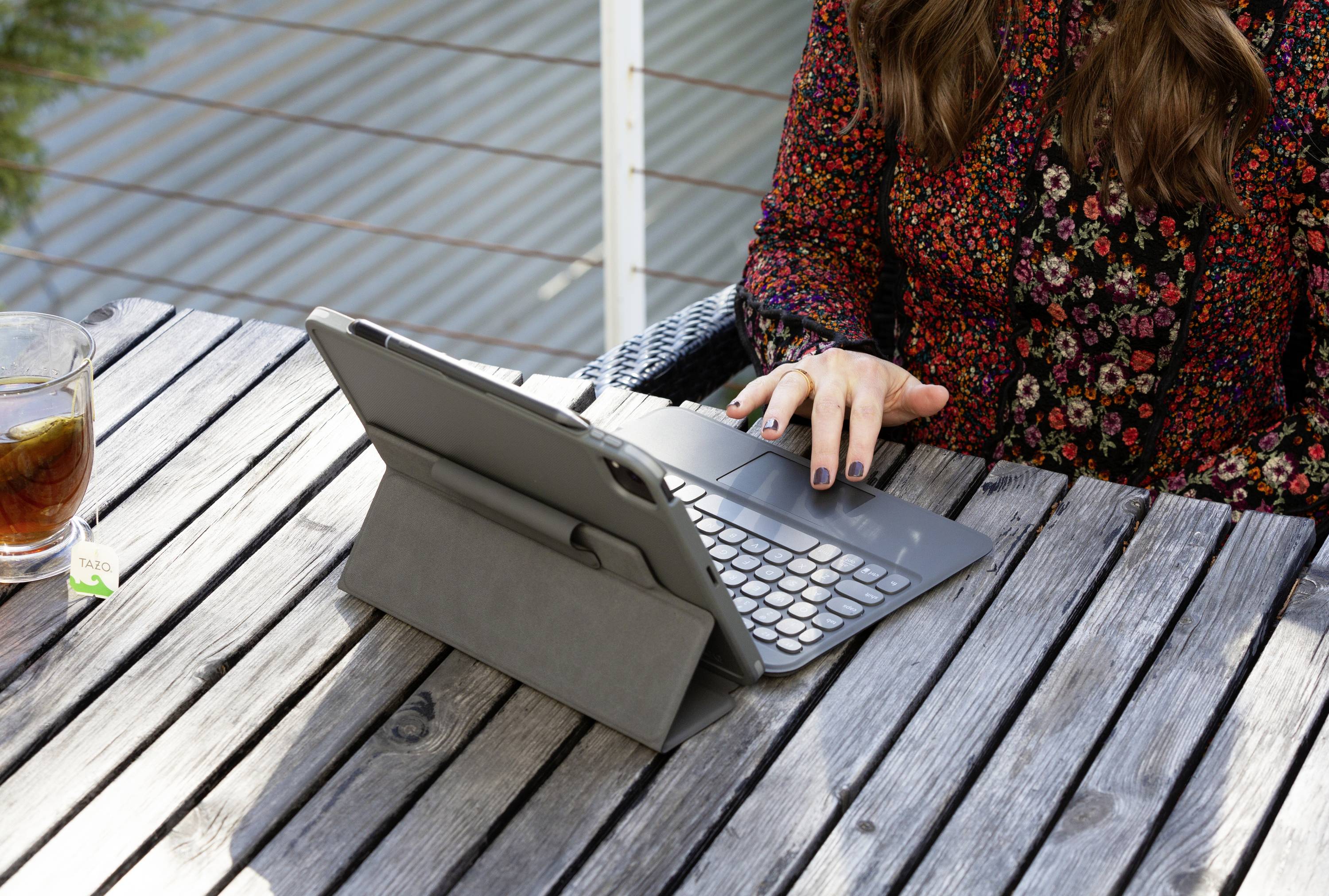 ZAGG ProKeys with Trackpad Clavier pour tablette avec étui Adapté à la marque (tablette): Apple iPad 10.2 (2019), iPad 10.2 (2020)