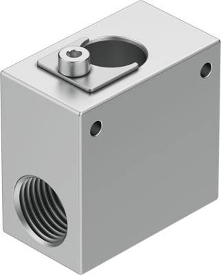 Bloc métallique gris avec un trou rond en haut et sur le côté, probablement une pièce de machine ou un composant destiné à des applications techniques.