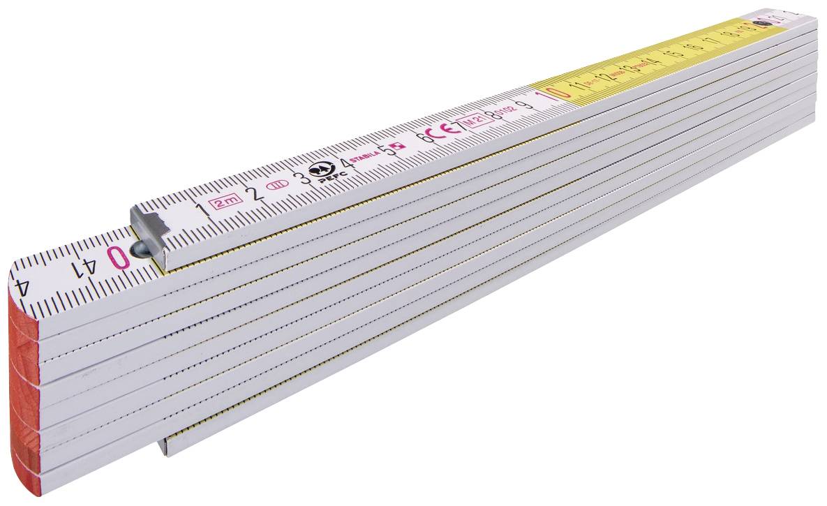 Règle pliante blanche en bois avec des graduations en centimètres et en millimètres, dépliée à angle droit.