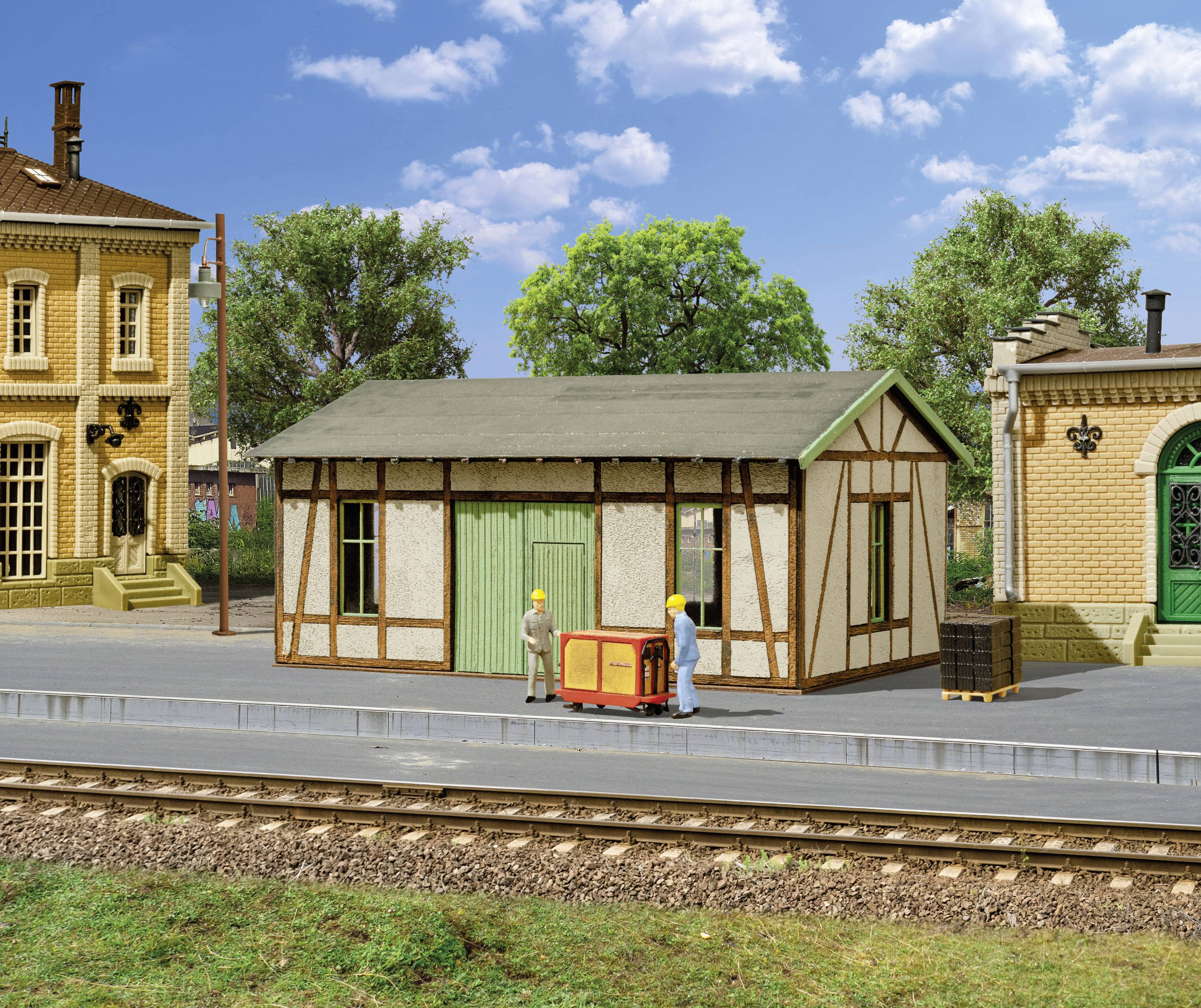 Vollmer 45640 H0 Atelier avec façade en plâtre/en bois