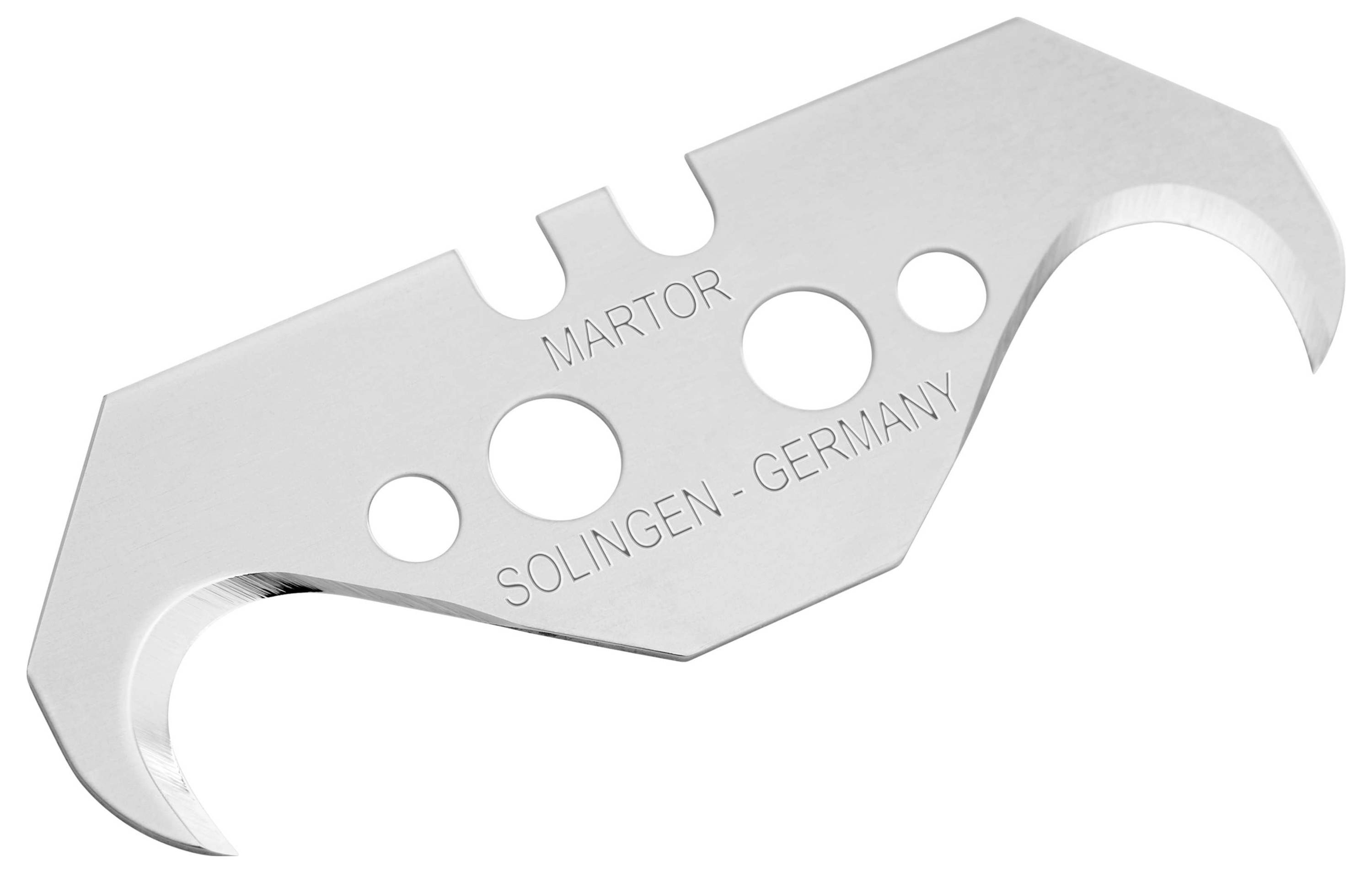 Embout de lame avec trois trous ronds et texte estampé 'MARTOR SOLINGEN-GERMANY'.