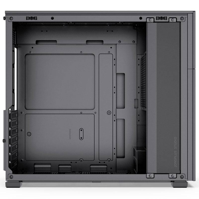 Un boîtier d'ordinateur vide en métal, vu de côté, adapté à l'installation de composants PC.