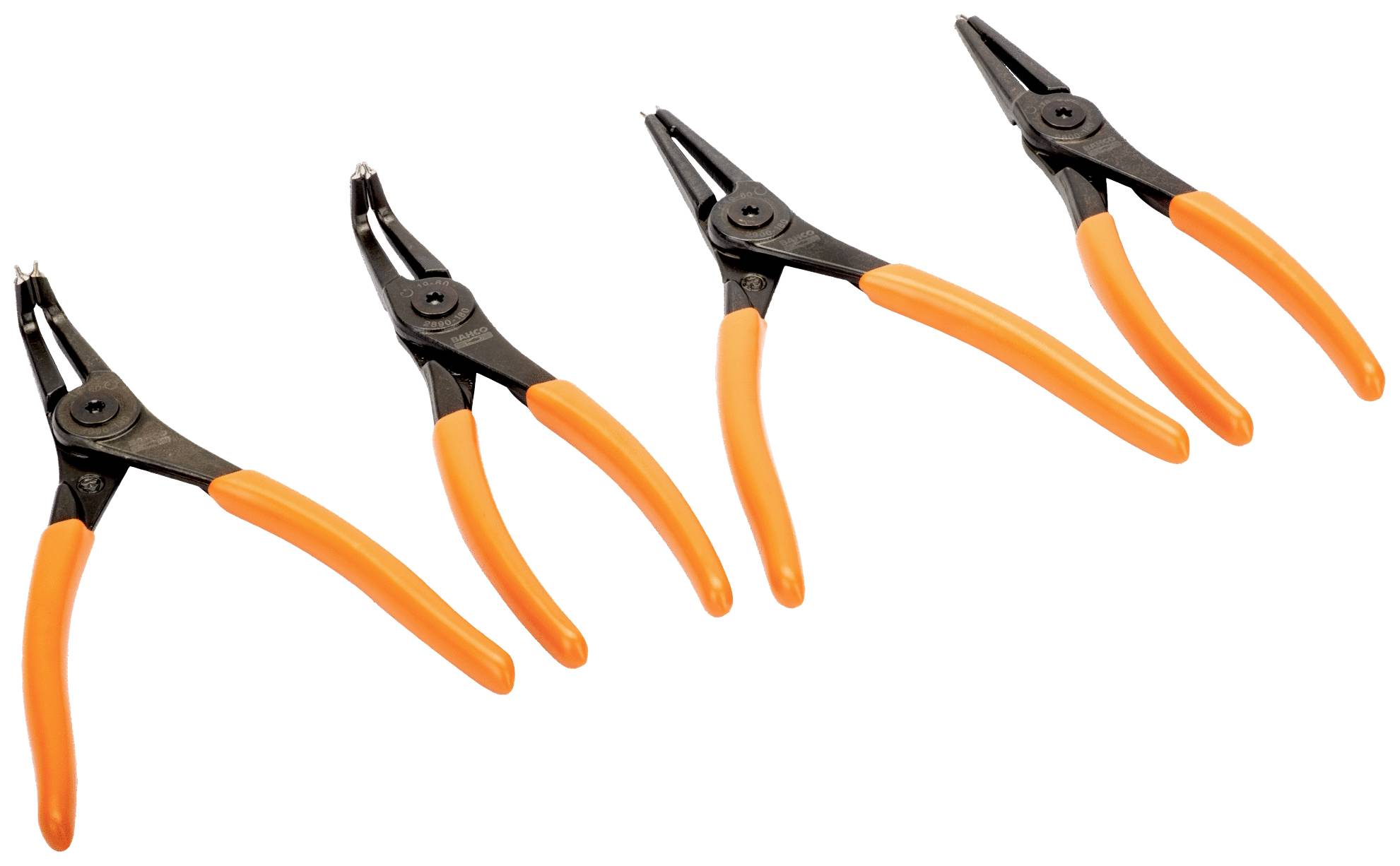 Quatre pinces avec des poignées noires et des extrémités de poignée oranges dans différentes positions sur un fond blanc.