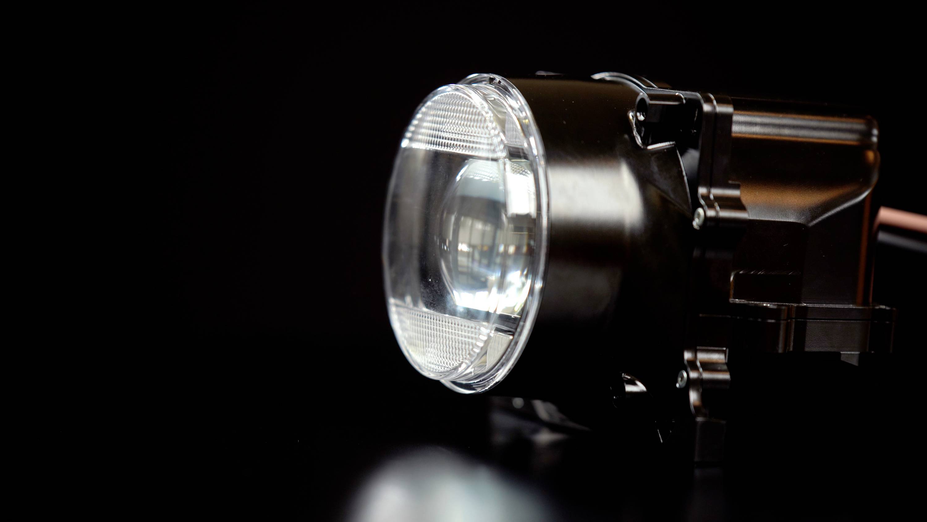 OSRAM LEDUHL103 LEDriving Universal Headlight 103 Feu de route, Feu de croisement