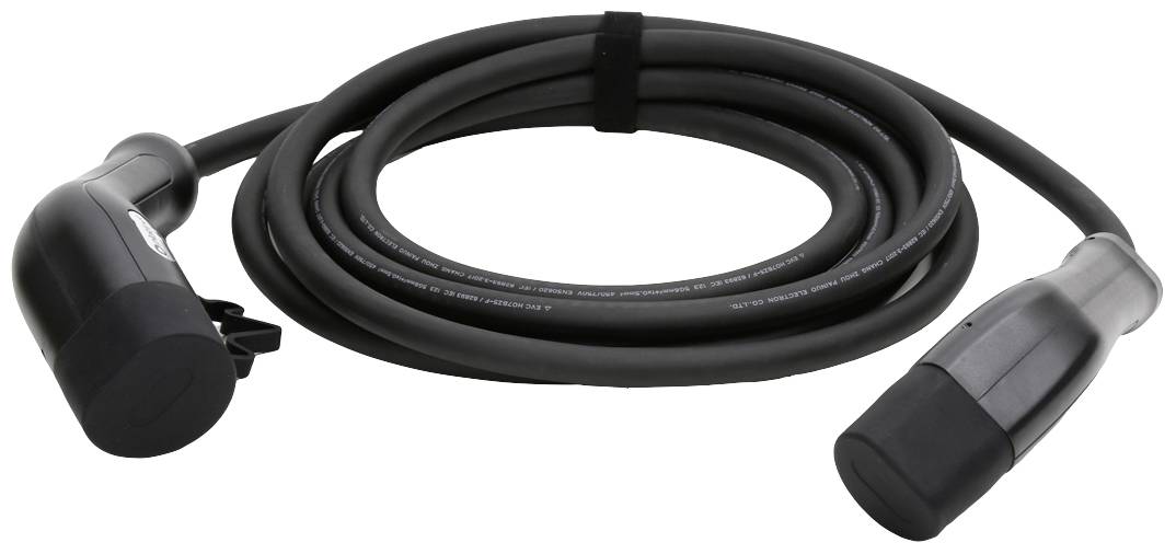Câble électrique noir avec deux grands connecteurs à ses extrémités, enroulé et maintenu par une boucle de fermeture auto-agrippante.