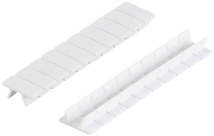 Deux goulottes de câbles en plastique blanc avec des couvercles amovibles, destinées à un acheminement ordonné des câbles, présentées dans une vue légèrement inclinée.