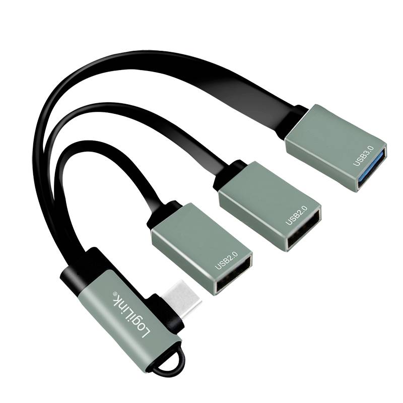 Adaptateur USB triple avec deux ports USB 2.0 et un port USB 3.0, connecté par un câble avec fiche USB-C.