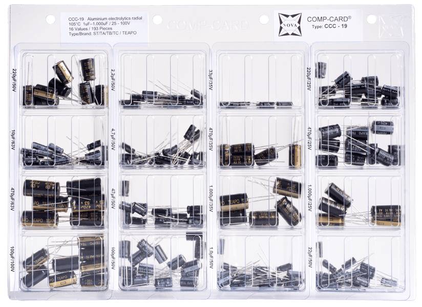 Plusieurs condensateurs électrolytiques en aluminium dans un boîtier en plastique, organisés dans des compartiments séparés.
