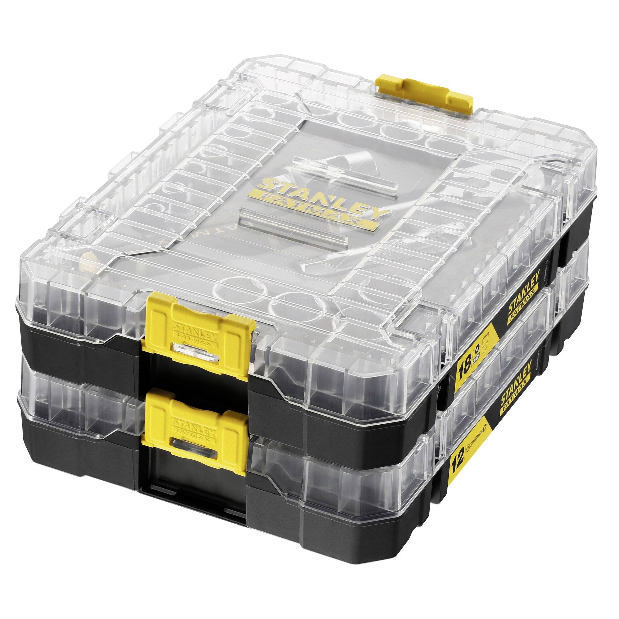 Une boîte à outils empilable, transparente, avec des fermetures jaunes, idéale pour le rangement et l'organisation des outils.