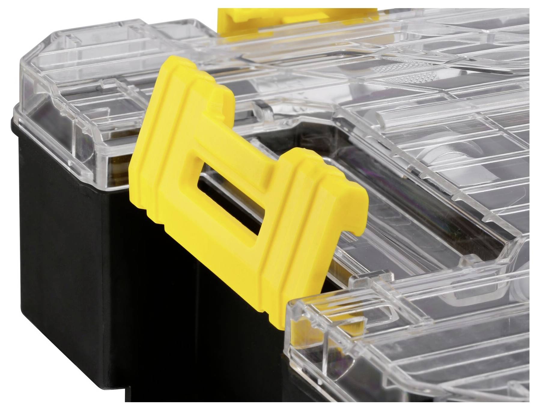Un grand récipient transparent en plastique avec une poignée jaune, adapté au transport ou au rangement d'outils.