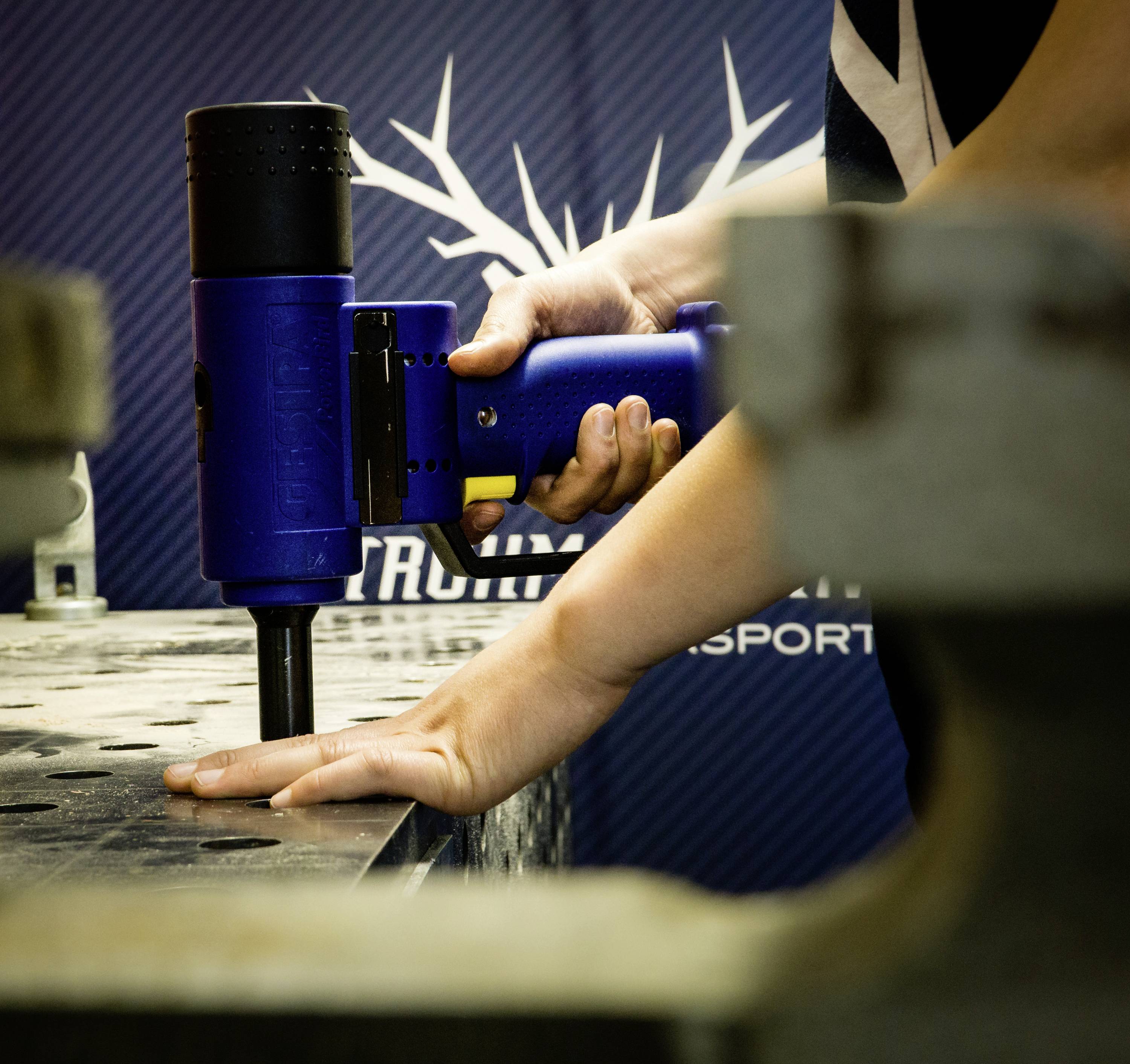 Gesipa 1457413 Appareil sans fil pour la pose d'écrous à riveter 1 pc(s)