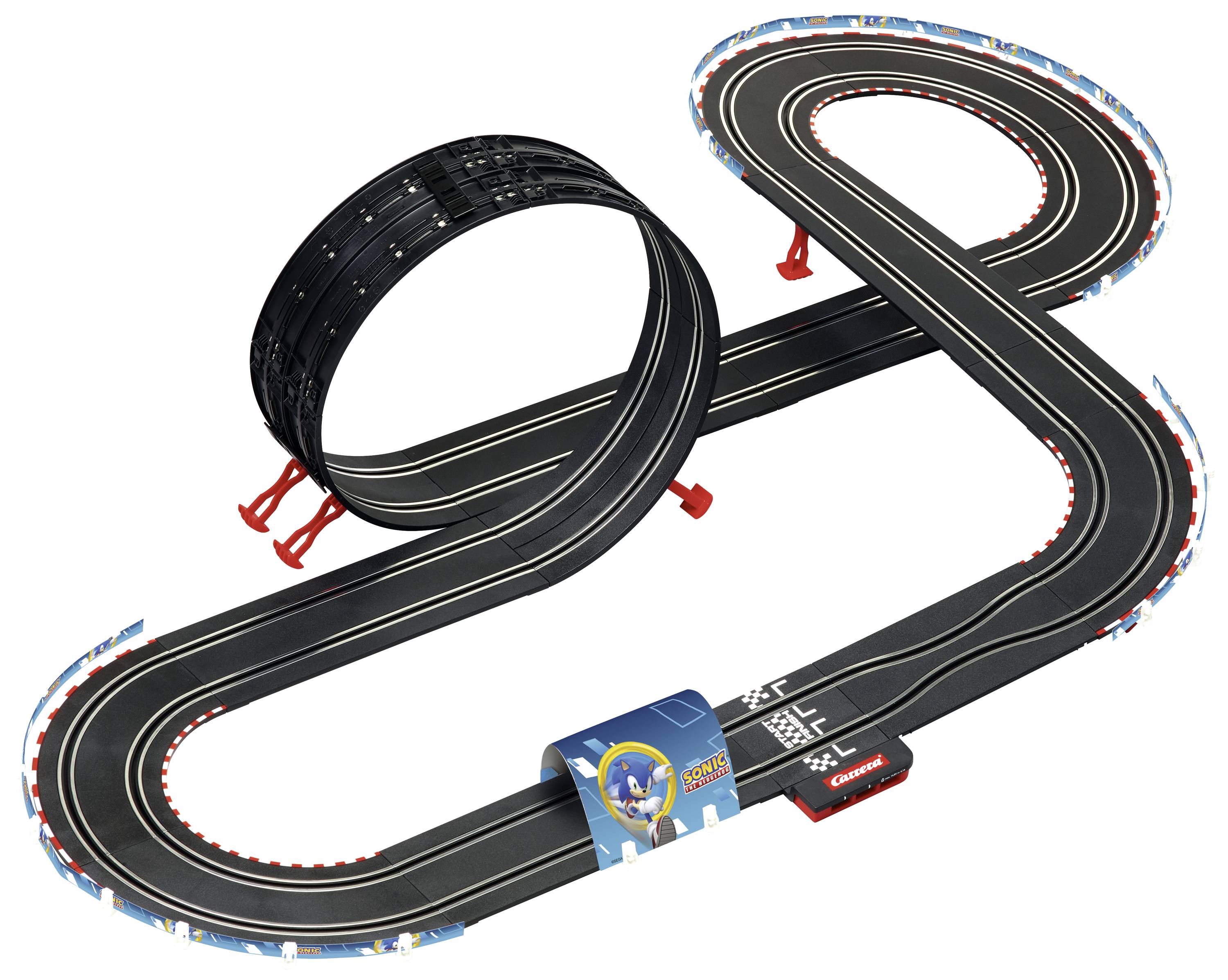Une piste de course noire avec une boucle, des virages et une ligne droite d'arrivée, décorée avec des motifs de Sonic. Adaptée pour les voitures miniatures.
