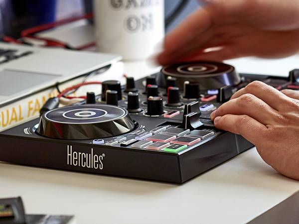 Hercules DJLearning Kit MK2 Contrôleur DJ
