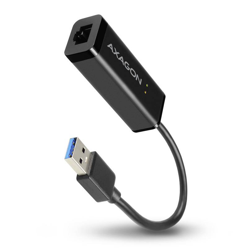 Un adaptateur réseau noir et rectangulaire de la marque 'Axagon' avec connexion USB et port Ethernet, reliés par un court câble.