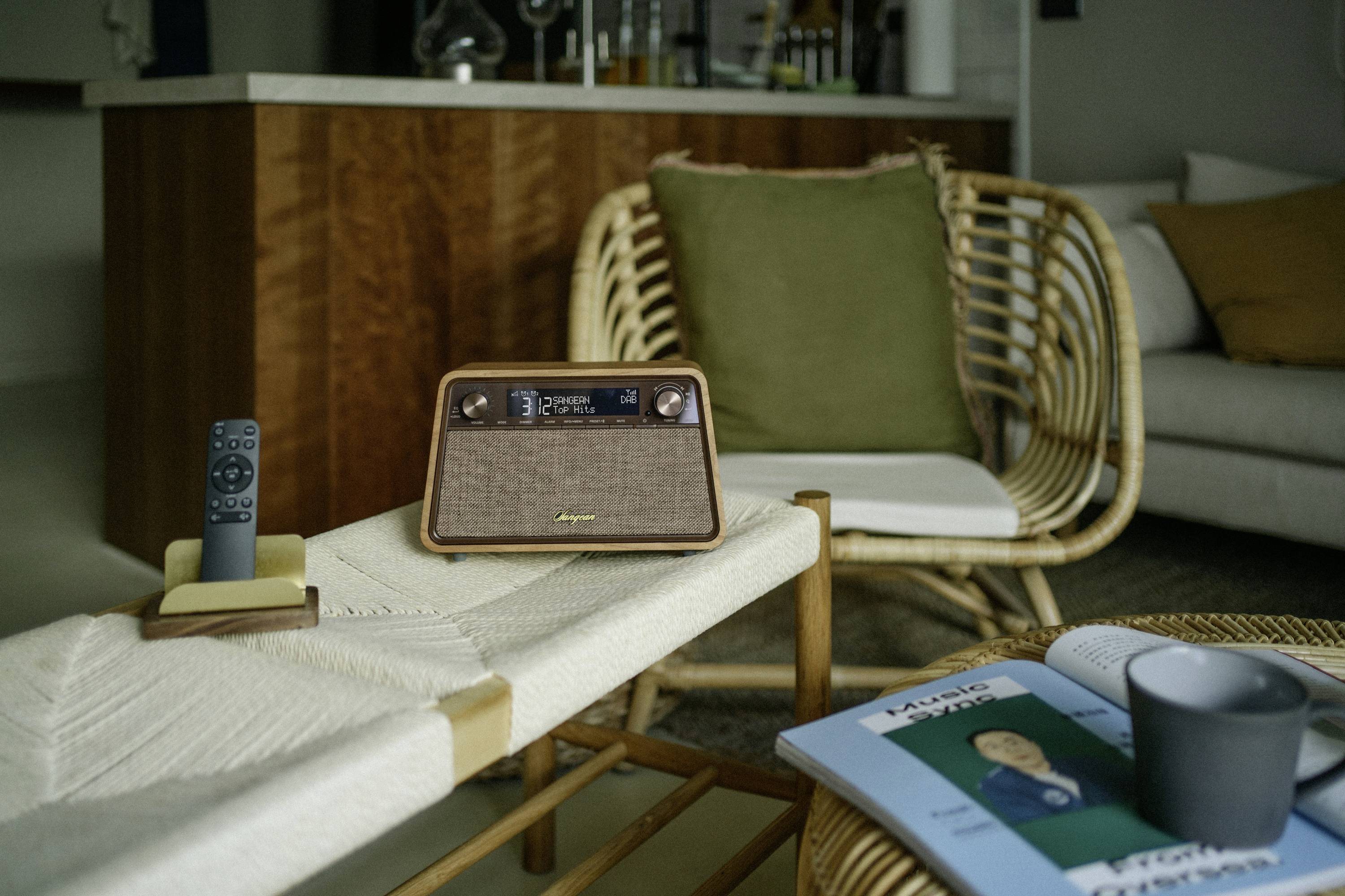 Sangean Premium Wooden Cabinet WR-201 Radio de table DAB+, FM DAB+, Bluetooth, AUX, FM fonction réveil bois