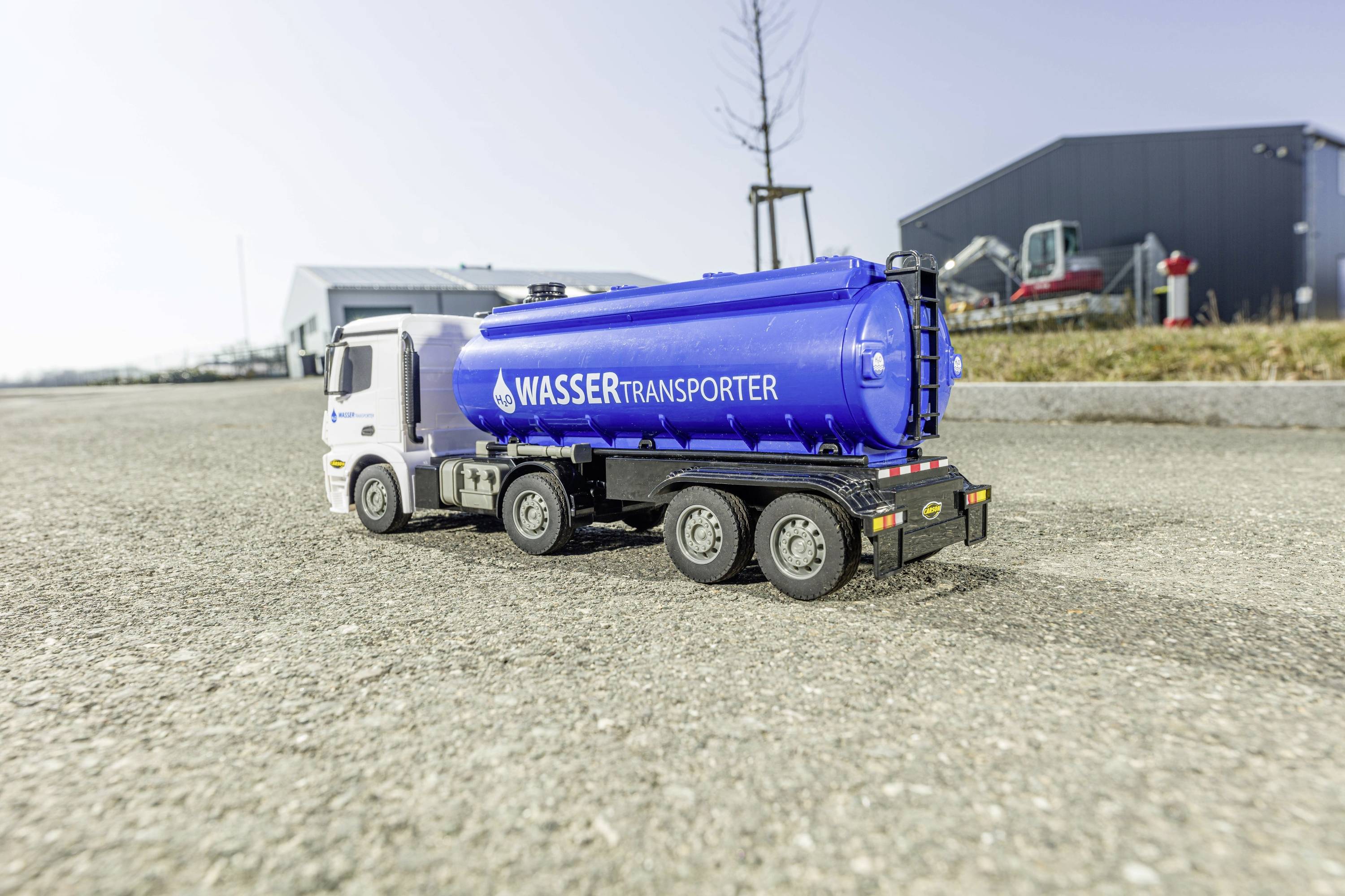 Carson Modellsport Transporteur d'eau MB Arocs 1:26 Modèle réduit RC débutant Camion