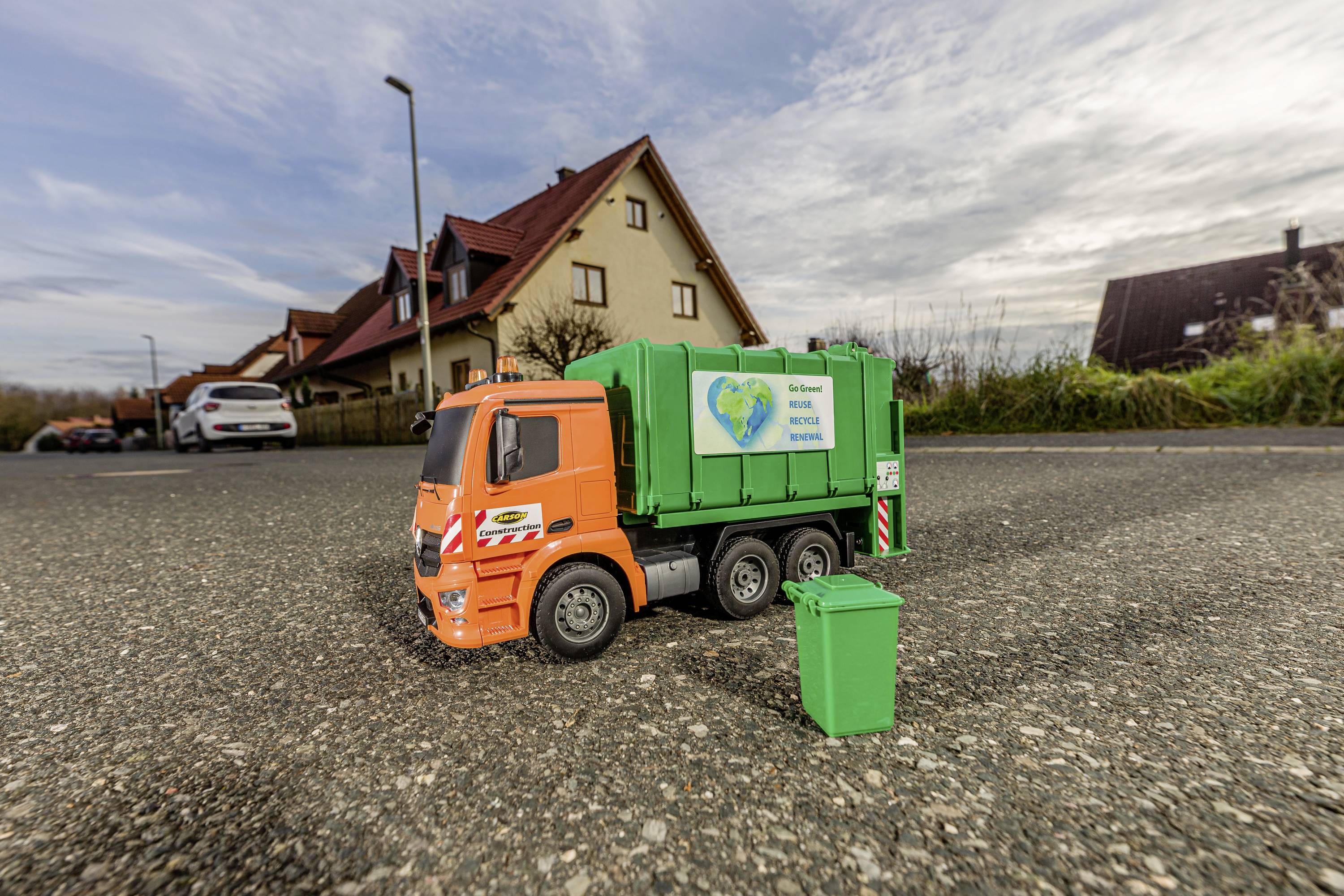 Carson Modellsport Camion à ordures MB Arocs 1:20 Modèle réduit RC débutant Camion