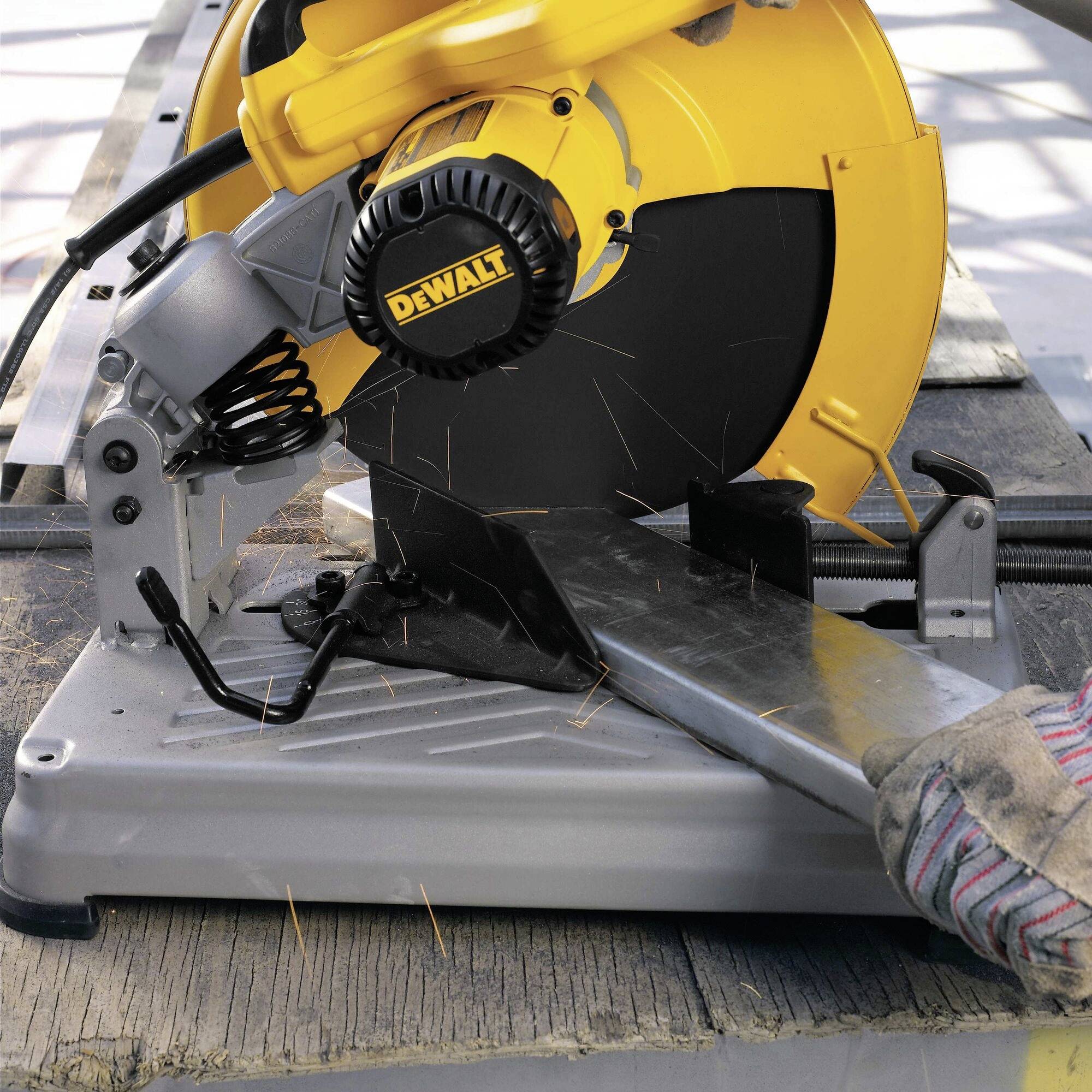 DEWALT Découpeuse à disque